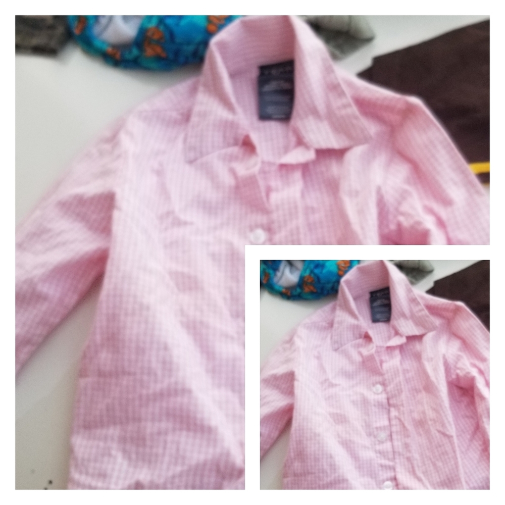 Like new adorable 2t boys Izod shirt
